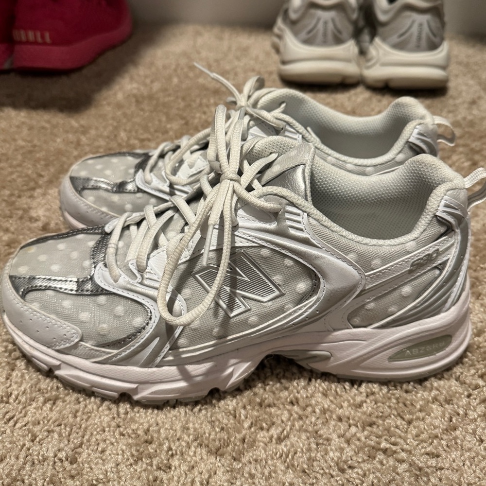 New Balance 530 Polka Dot